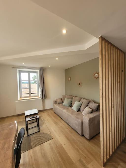 Appartement La Graviere Cluny Ngoại thất bức ảnh
